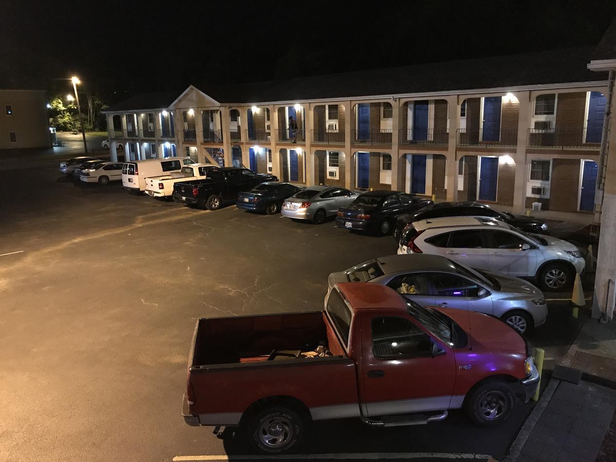 Towne Inn Glasgow Ngoại thất bức ảnh